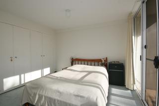 Bed 1 (2007-10-09)