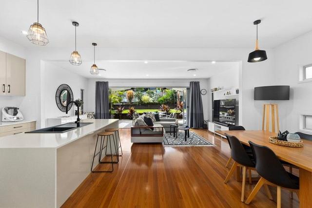 84 Shaftesbury Street, QLD 4121