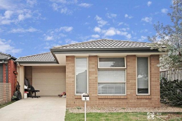 5 Mossey Crescent, VIC 3977