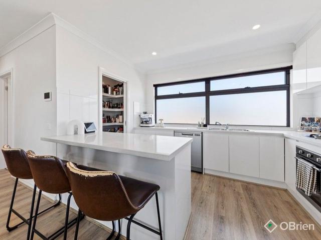 5/12 William Street, VIC 3977
