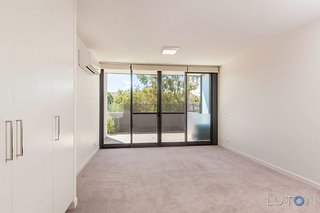 Living Room towards Rear Courtyard