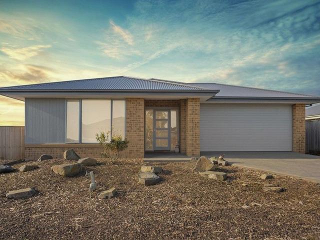 25 Centennial Drive, VIC 3995