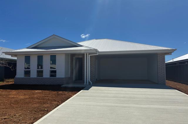 22 Tide Crescent, NSW 2830