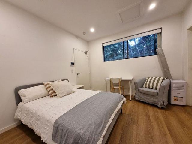 8 Forsyth Pl, NSW 2117