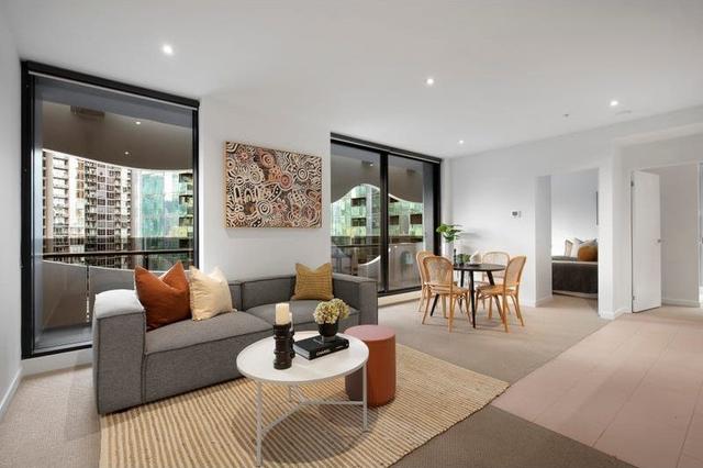 1015/555 Swanston Street, VIC 3053