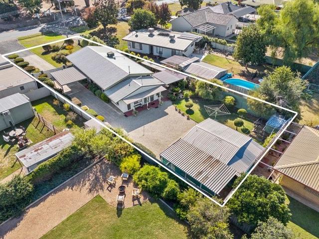 124 Lucan Street, NSW 2647