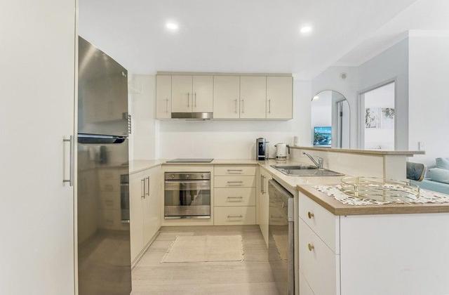 1012/1 Ocean Street, QLD 4220