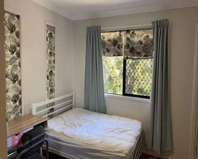 Rm3/95 Dixon Street, QLD 4109