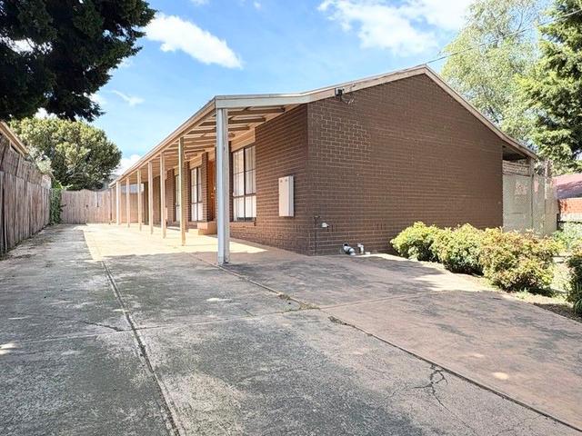 5 Chinnock Court, VIC 3064