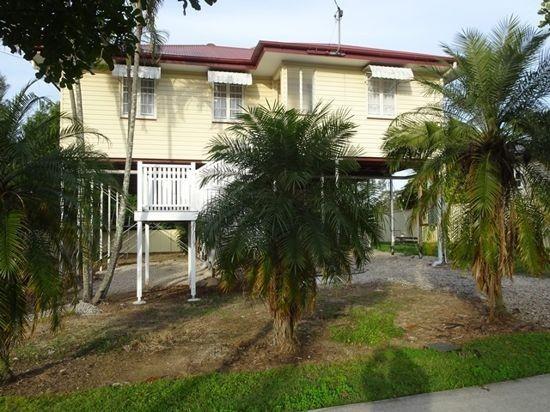 16 Crutchley Street, QLD 4103