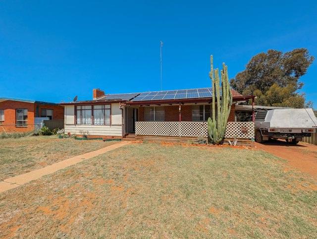 31 Dampier Street, NSW 2710