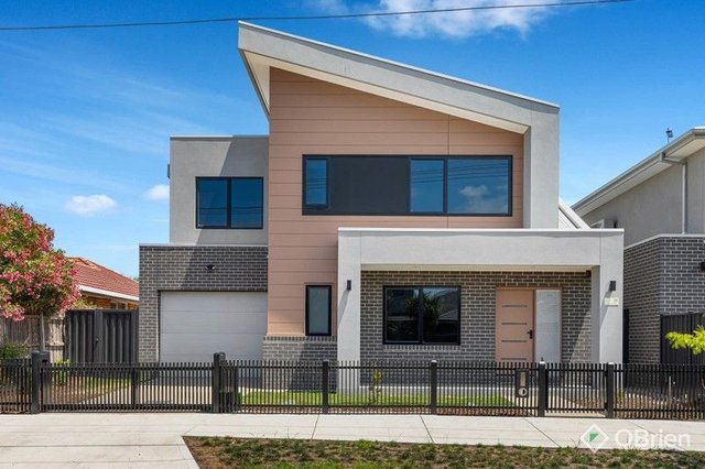 19 Dumas Avenue, VIC 3034