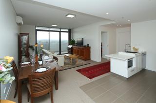 Living/Dining (2014-03-03)