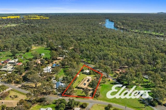 8 Somerset Drive, VIC 3730