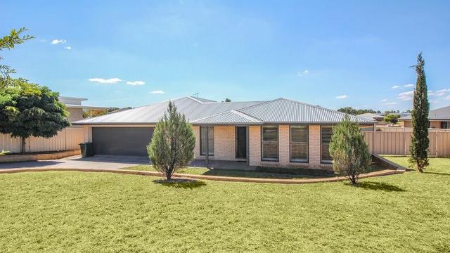 12 Bateman Avenue, NSW 2850