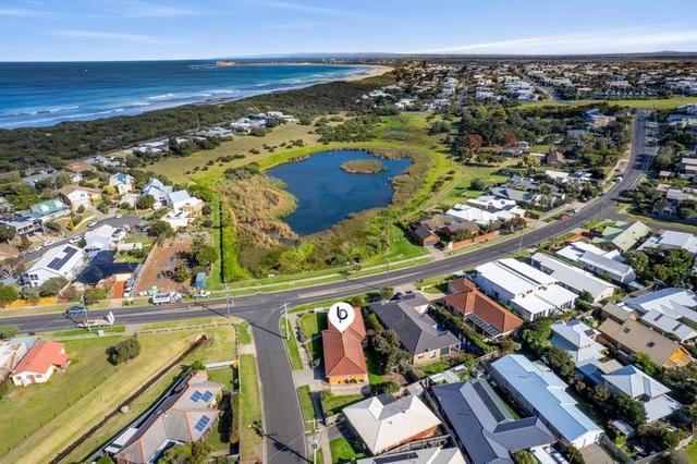 33 Emperor Drive, VIC 3226