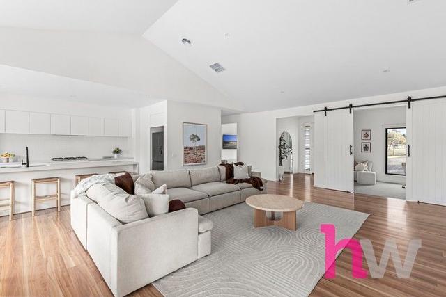 44 Lemalker Court, VIC 3331