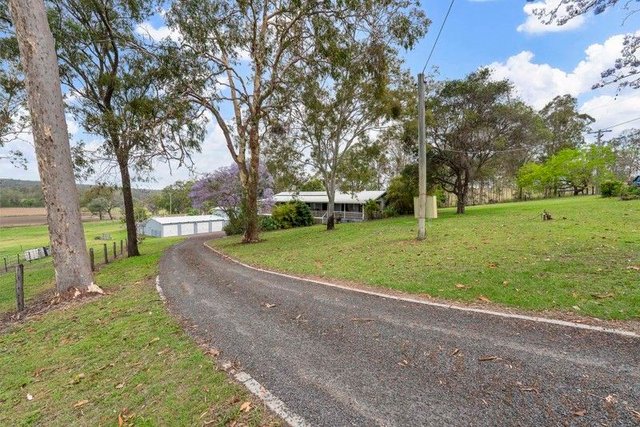 702 Murphys Creek Road, QLD 4352