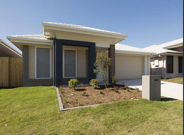 8 Apple Circuit, QLD 4503