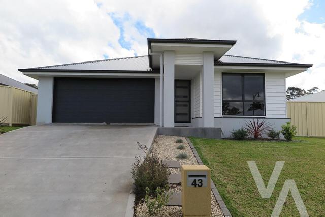 43 Turnberry Avenue, NSW 2325