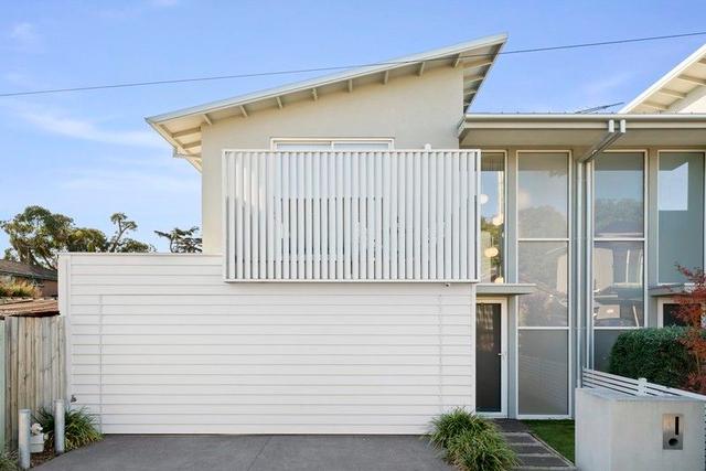 5 Dover Lane, VIC 3016