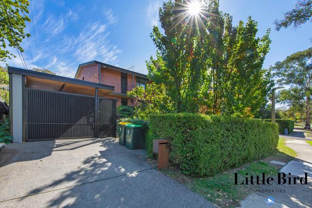15 White Crescent, ACT 2612