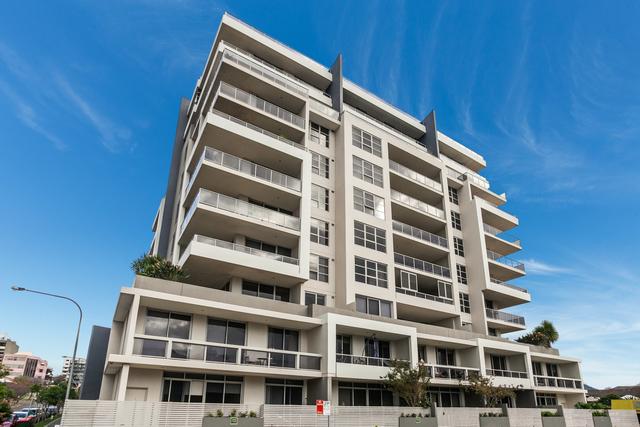 65/2-12 Young Street, NSW 2500