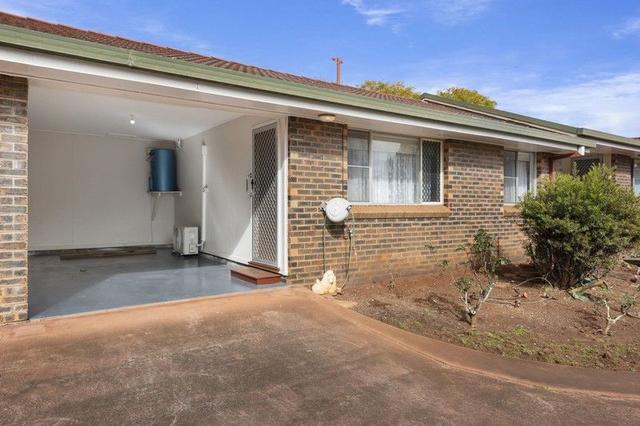 2/373 Tor Street, QLD 4350