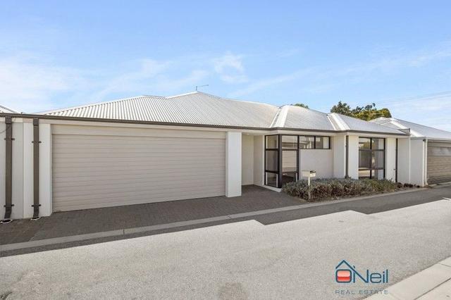 2/99 Lowanna Way, WA 6112