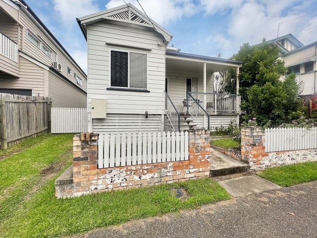 69 Broadway Street, QLD 4102