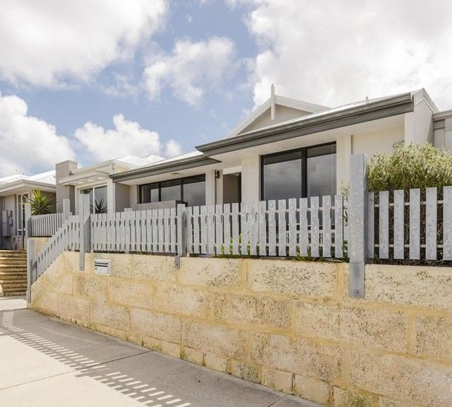 64 Skysail Avenue, WA 6038