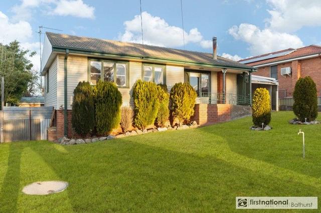 18 Slim Street, NSW 2795