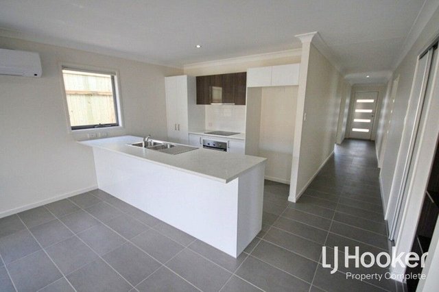 62 Skyblue Circuit, QLD 4207