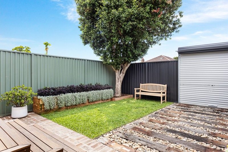 https://images.allhomes.com.au/property/photo/d1007e1bfc050c4a0fb37b673e73e098_hd.jpg