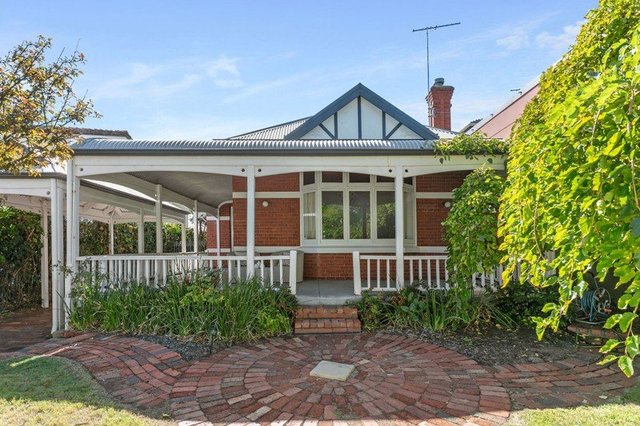 30 Heytesbury Road, WA 6008