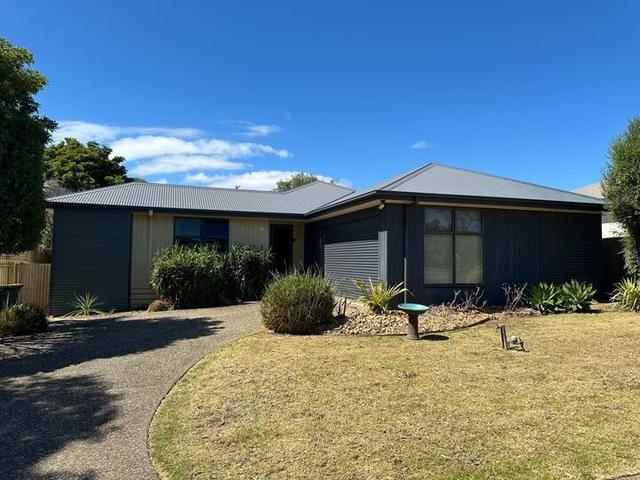 19 Norman Drive, VIC 3922