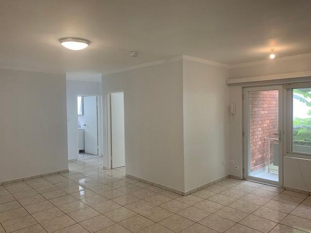 4/10 Devitt Place, NSW 2036