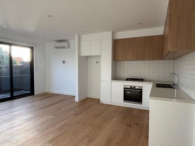 2/44 Tyler Street, VIC 3072