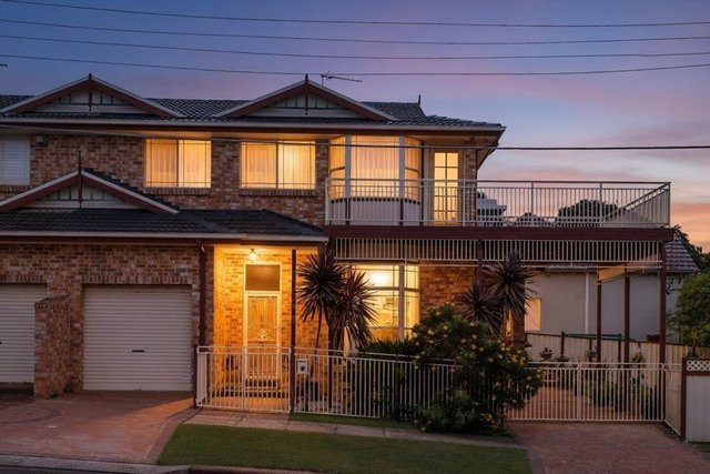 2/37 Andover Street, NSW 2218