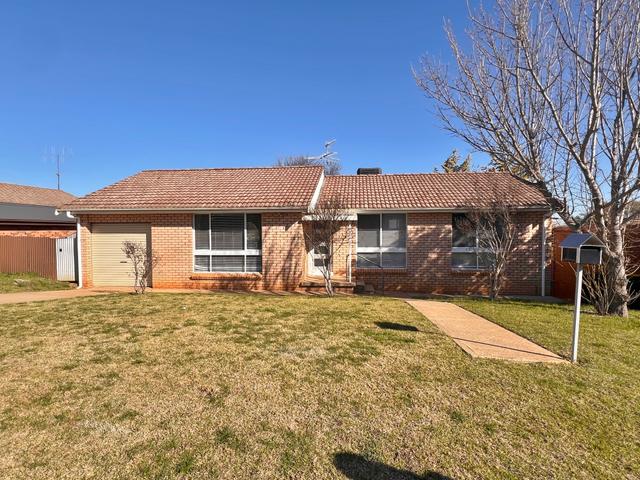 20 Dwyer Drive, NSW 2594