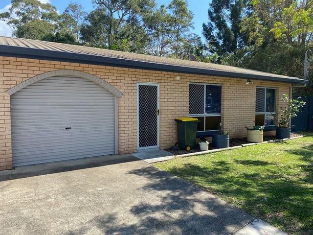 1/2 Moon Street, QLD 4510