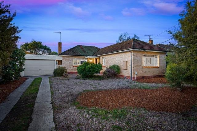 16 Muir Cres, VIC 3350