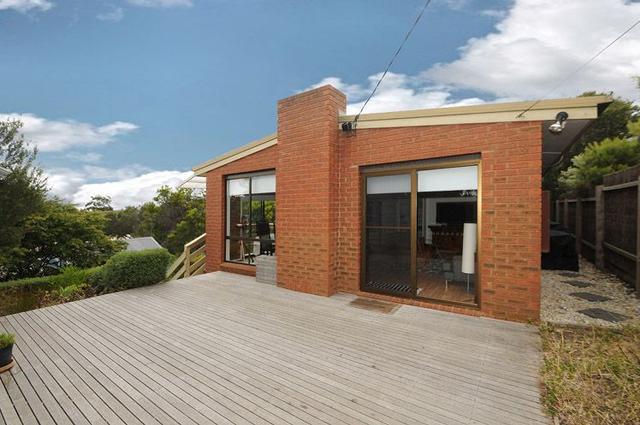 2 Wyena Street, VIC 3941