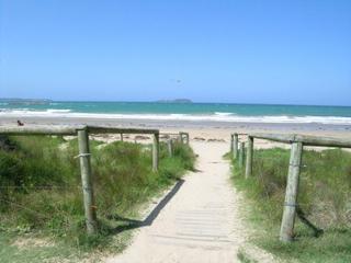 Surf Beach (2004-08-27)