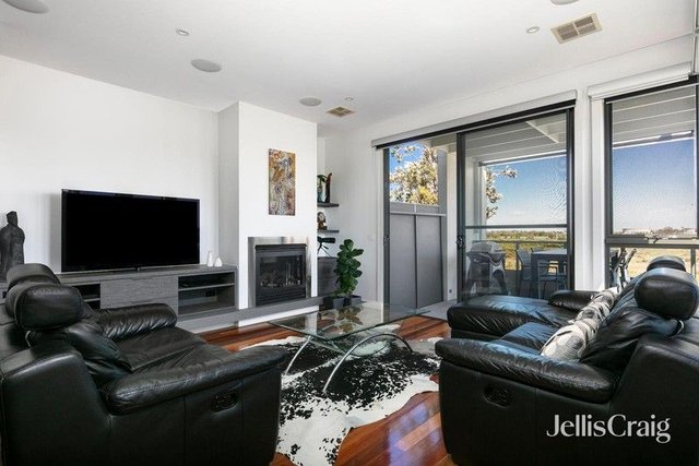 15 Sunset Drive, VIC 3016