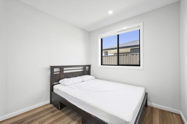 27 Janice Seto Street, ACT 2913
