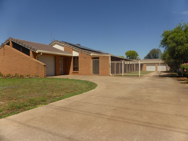 Real Estate For Sale In Parkes Nsw 2870 Allhomes