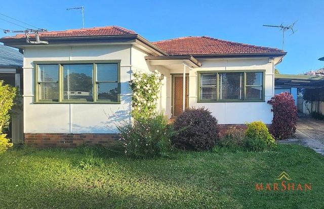 32 Woodlands Road, NSW 2170