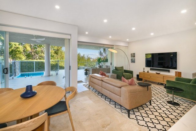 2/34 Highlands Street, QLD 4010