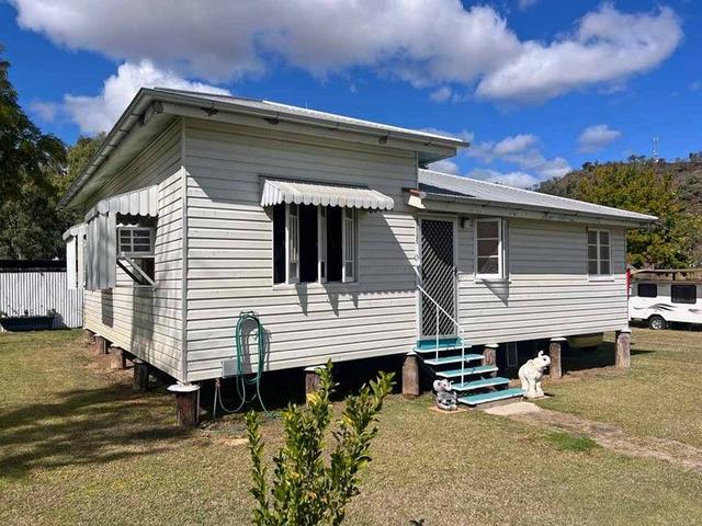 27 Simon Street, QLD 4625
